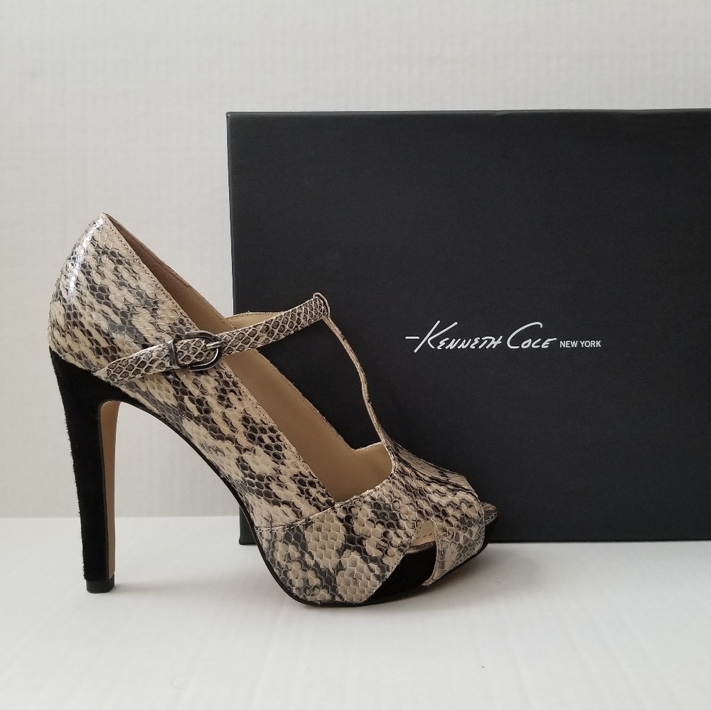 Kenneth Cole Au Cafe Snake Heel